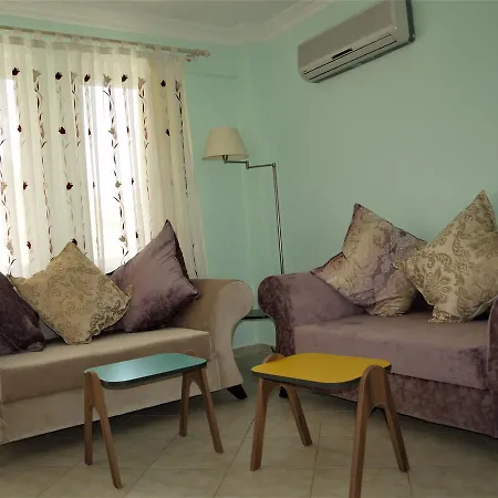 Newly Refurbished 3 Bedroom Top Floor Duplex Daire